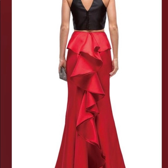 2 piece Prom Dress - Picture 2 of 6